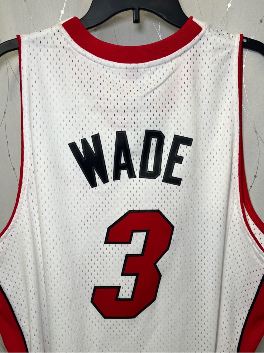 NWT 2005-06 Dwayne Wade Miami Heat Mitchell And Ness Jersey Mens Size 2XL